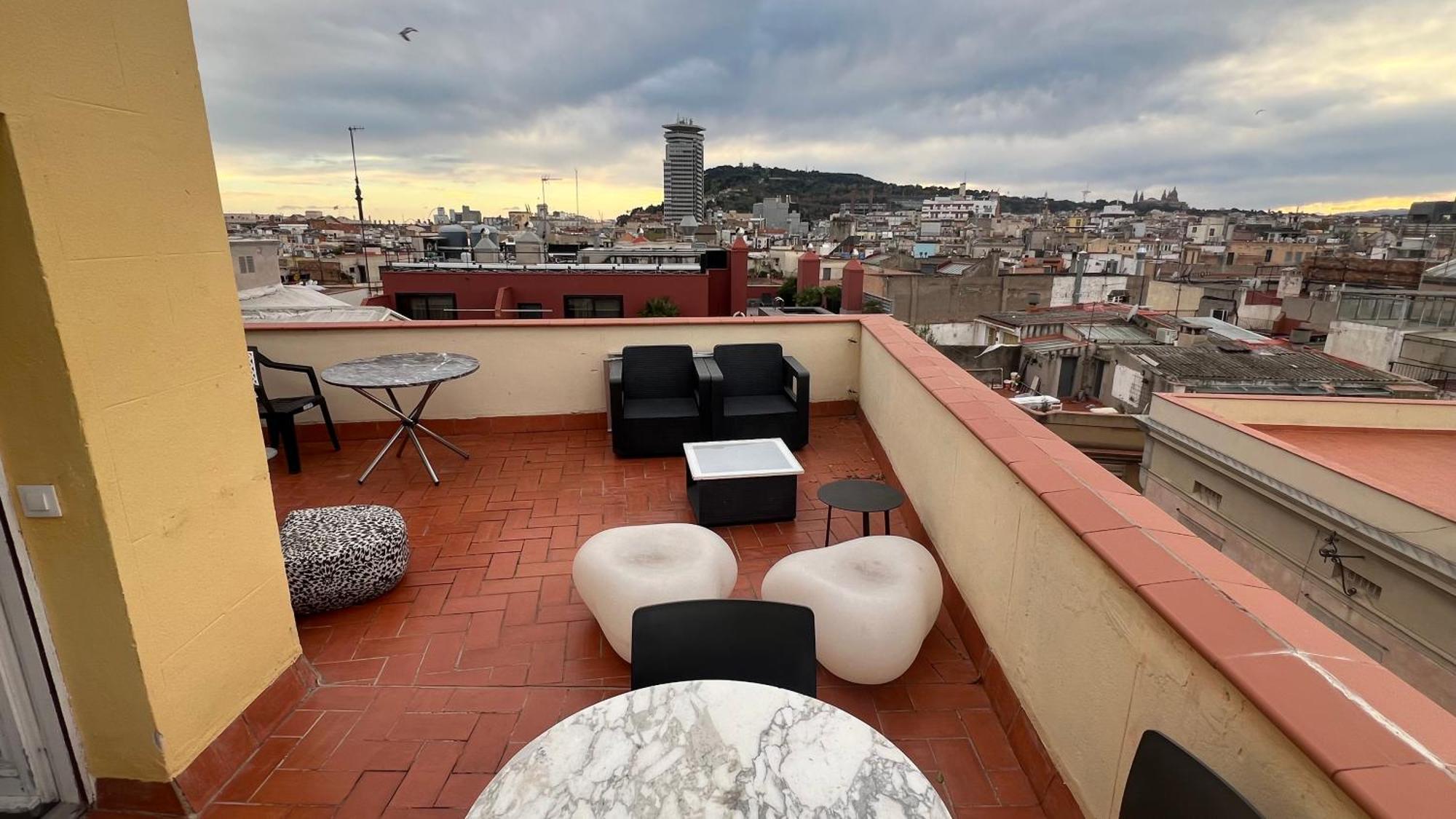 Apartment With Terrace *
